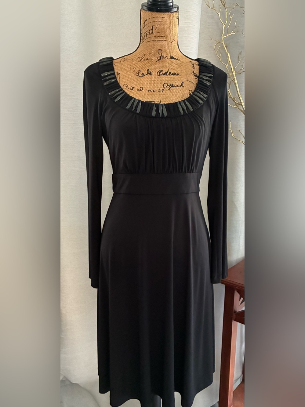 Donna Ricco Black Long-Sleeve Scoop Neck Maxi Dress with Beaded Trim